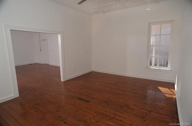 121 S Main St, Salisbury, NC 28144